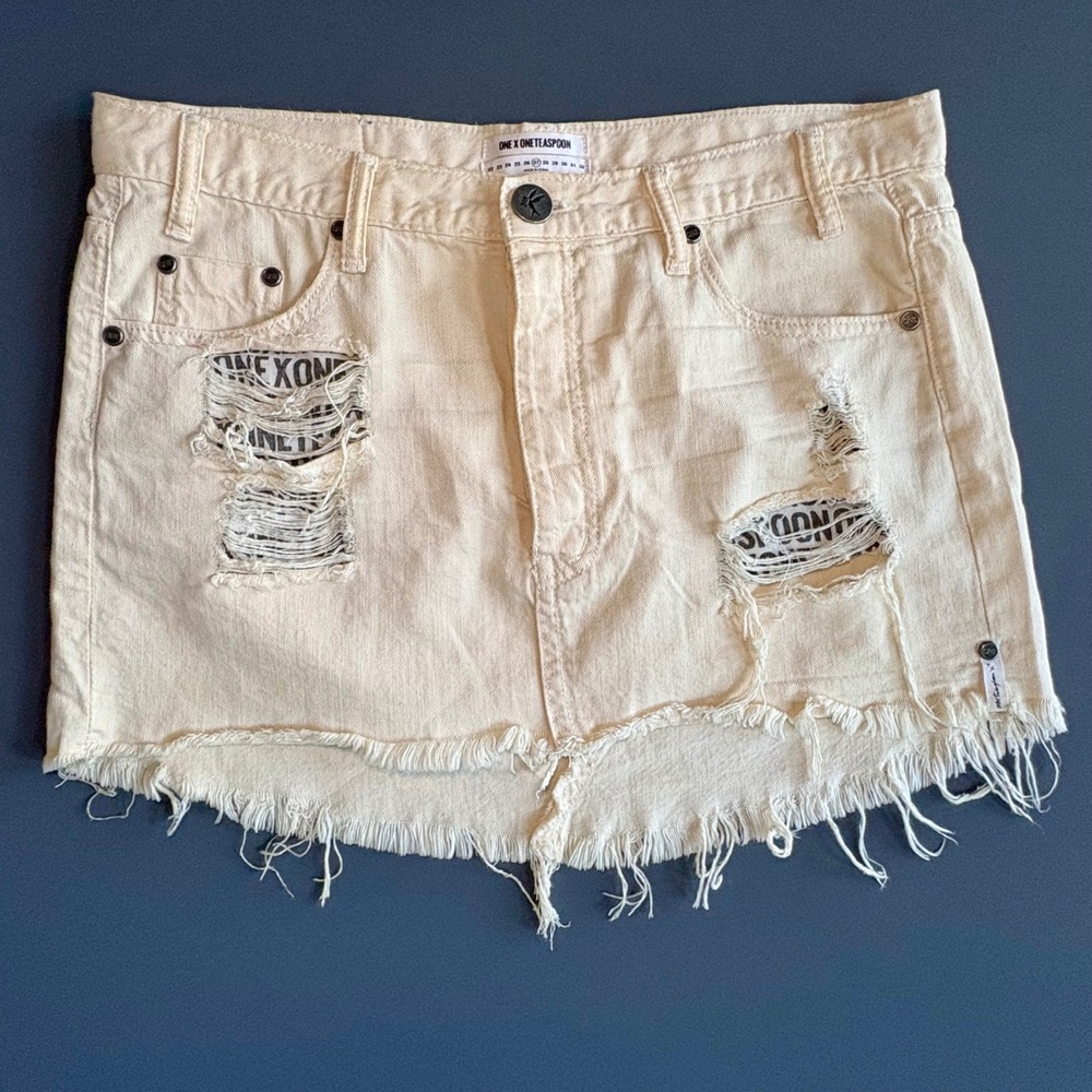 One Teaspoon 'Junkyard' Distressed Denim Mini Skirt | Sz 27 - Fits 32 | Cut off